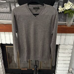 Banana Republic Mens Sweater Medium Merino Wool V-Neck Long Sleeve Taupe Brown